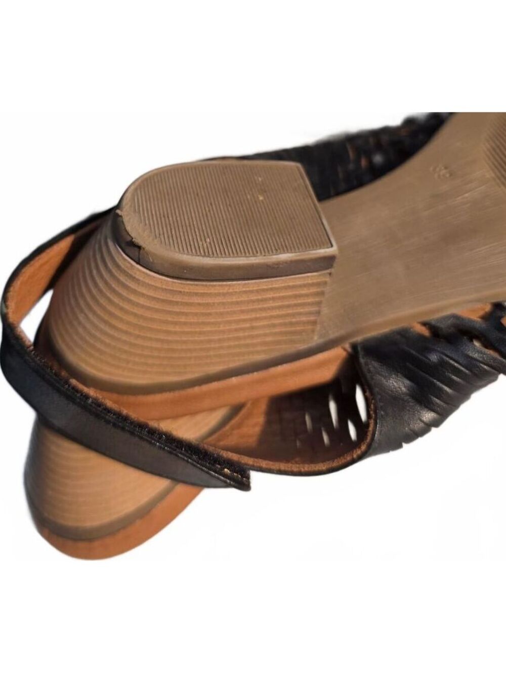 Bueno Lacey Black Leather Laser Cut Slingback Sandals Size 39 US 8.5 - Picture 11 of 12